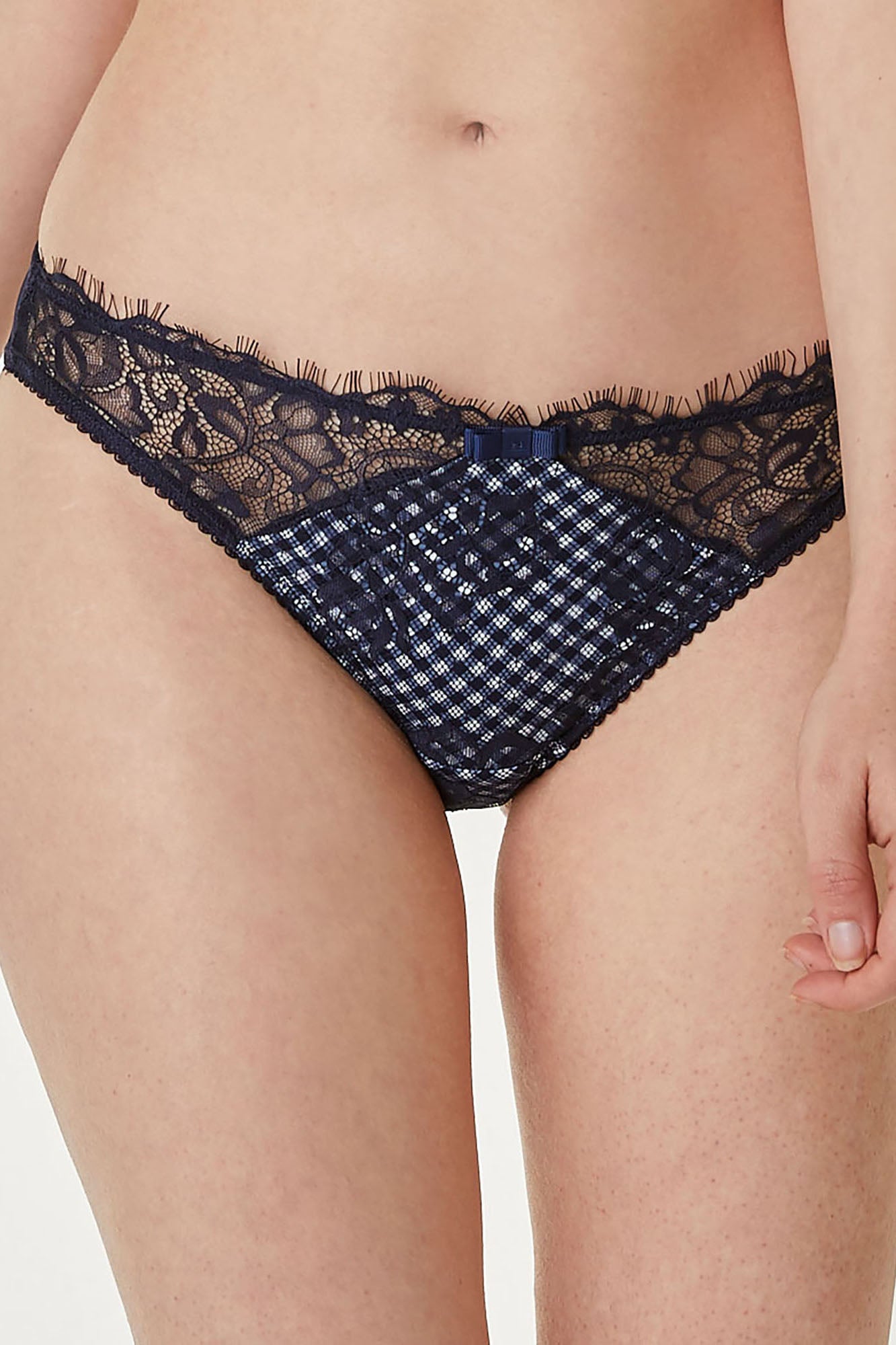 MAGAZINE Briefs