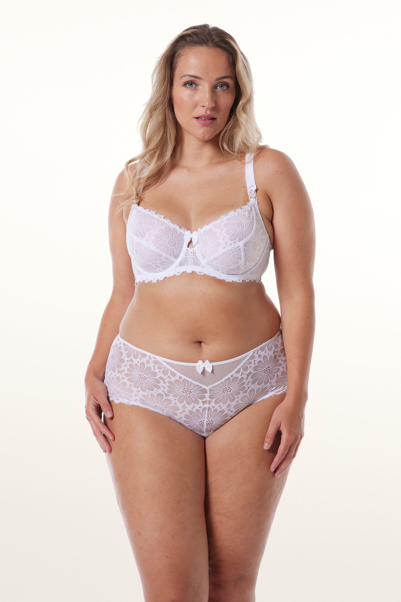 COLLECTION High support underwired bra