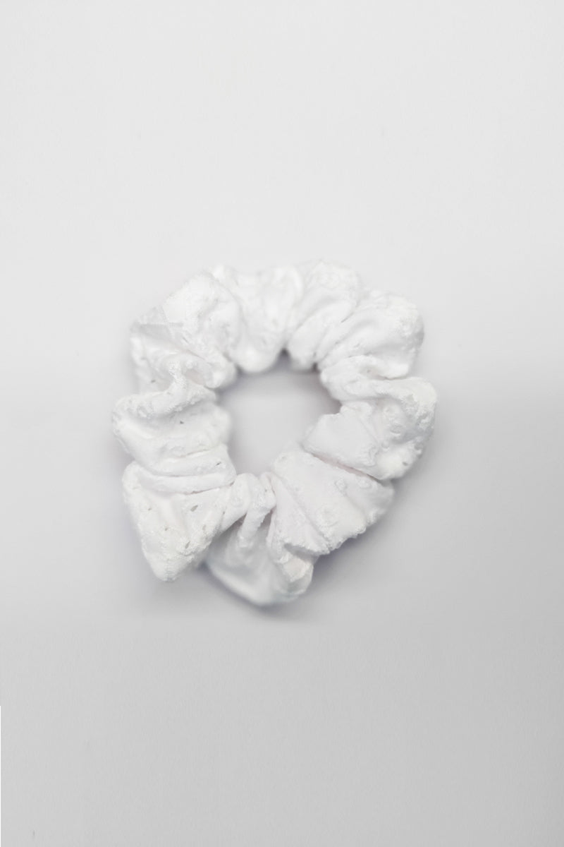 » Chouchou upcyclé avec les chutes de tissus du maillot de bain ETE (Cadeau offert)