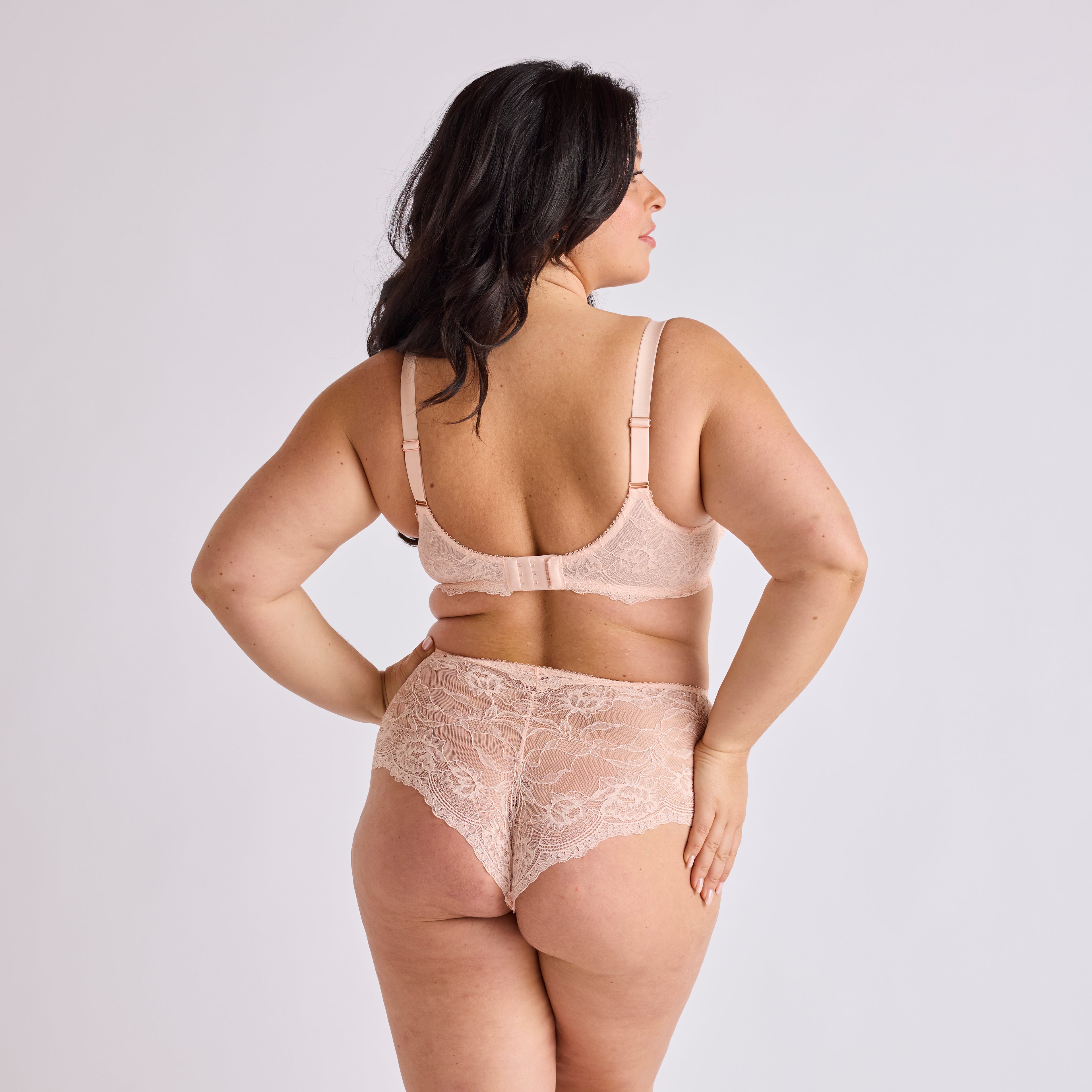 SHORTY GRANDE TAILLE DENTELLE SEQUINS | ÉLOGE