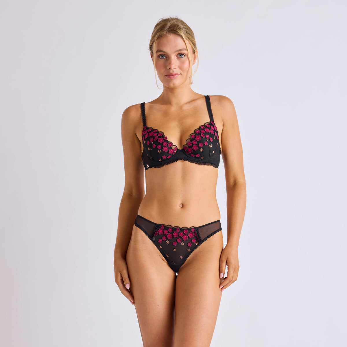 SOUTIEN-GORGE COQUES TULLE BRODÉ MARGUERITE NOIR | JAVA