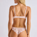TANGA DENTELLE ET MICROFIBRE SATINÉE POUDRE | JOIE