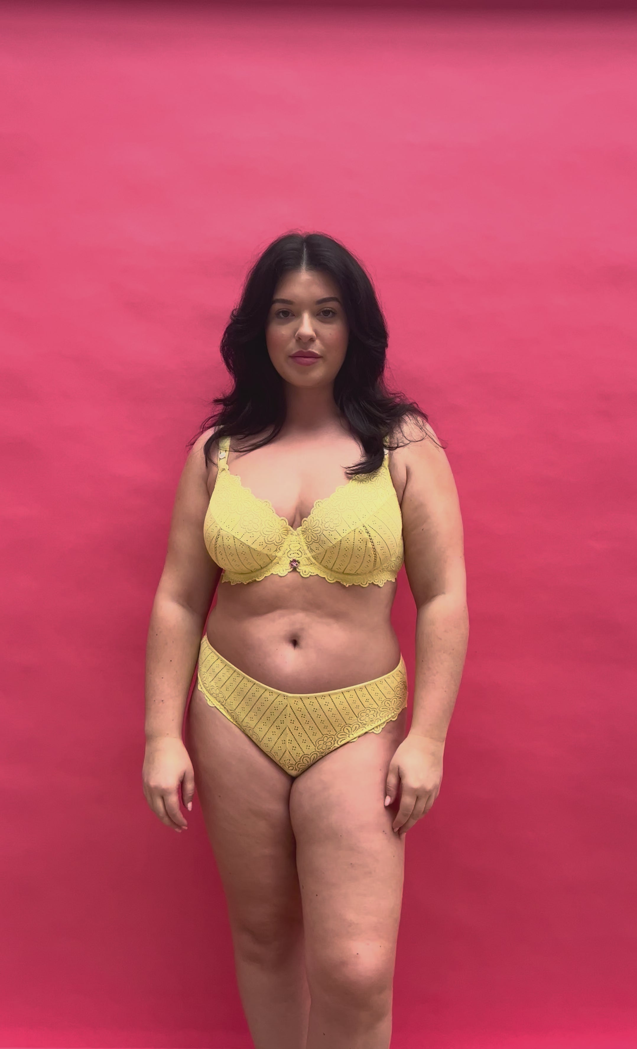 SLIP GRANDE TAILLE DENTELLE FLORALE | POETESSE