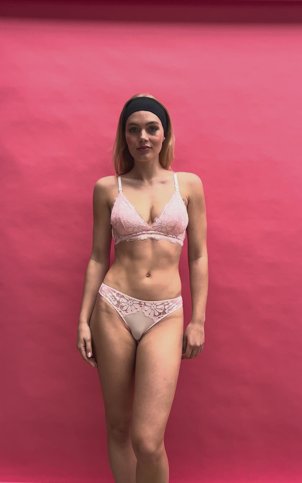 SLIP DENTELLE ET MICROFIBRE SATINÉE POUDRE | JOIE